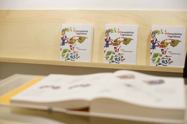 93abe4de03f36c6f52ca6a630b0f28a07d0ad6fc4f56478b97454ab00c5fc674